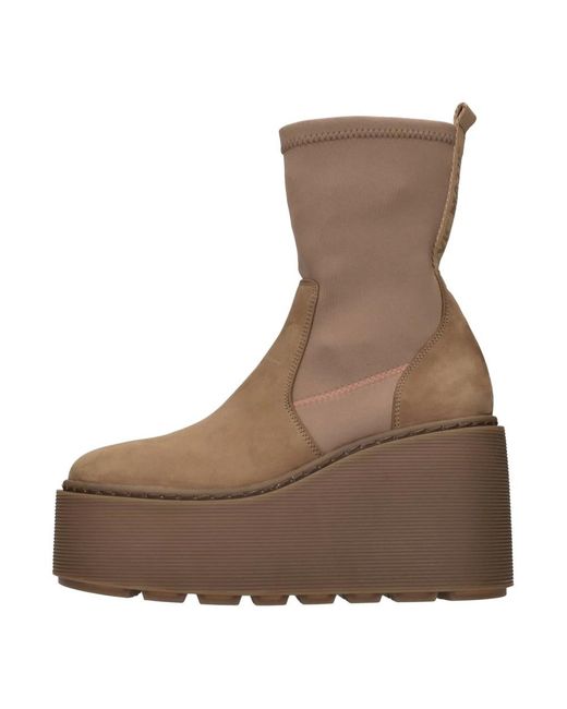 Vic Matié Brown Wedges