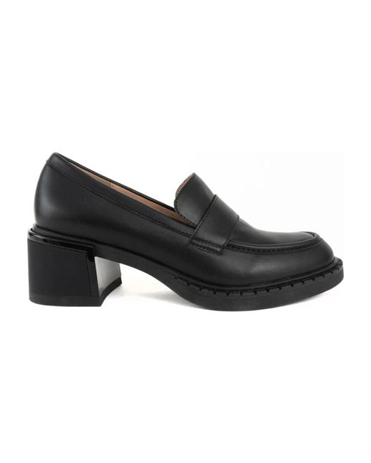 Santino Milano Black Pumps