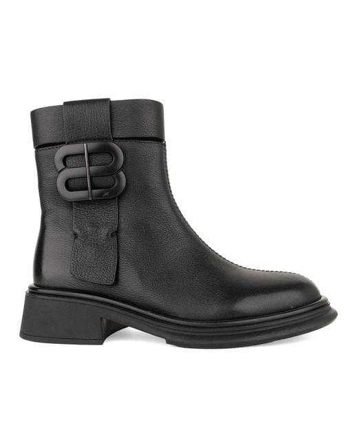 Linda Baumann Black Ankle Boots