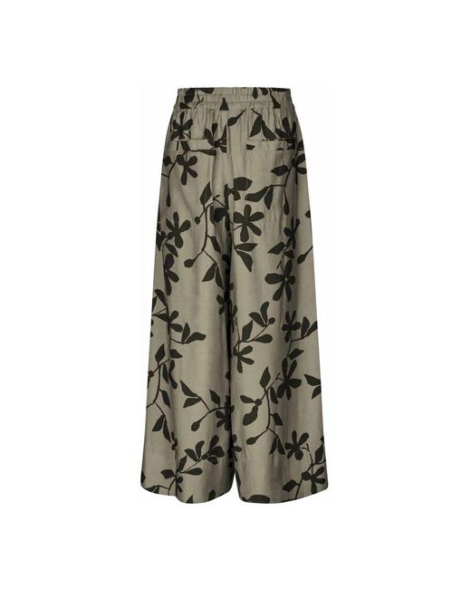 Masai Gray Hose Mit Floralem Print Und Weitem Bein