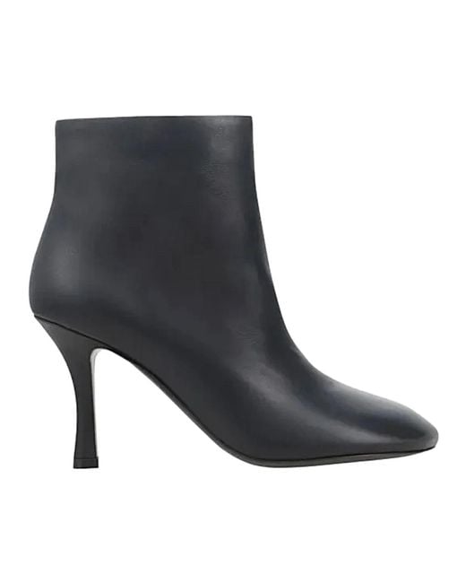 Heeled Boots di Burberry in Black