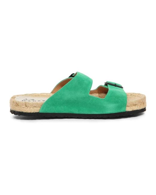Manebí Sliders in het Green