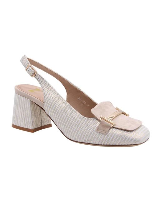 Nathan-Baume White Lopez