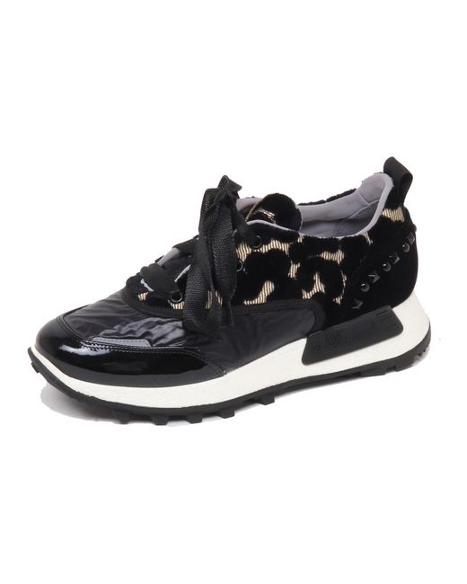Barracuda Black Sneakers