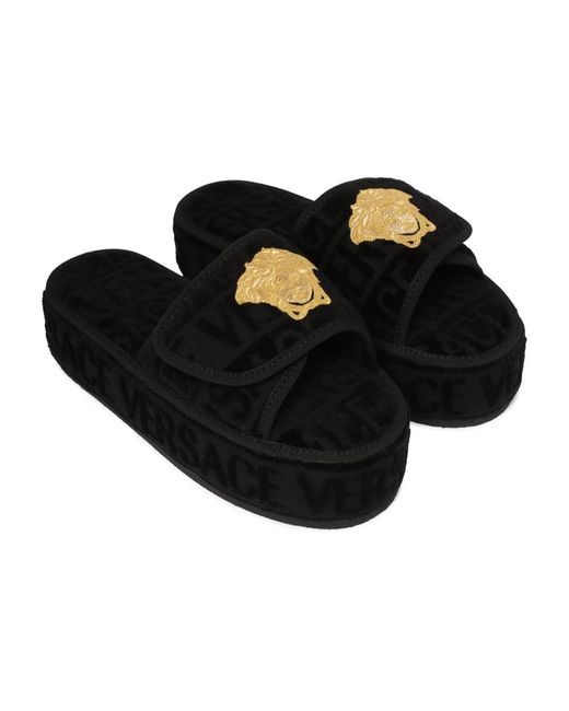 Versace Schoenen ,Zwart ,Katoen Zwarte Barok Slippers Met Medusa Embleem in het Black