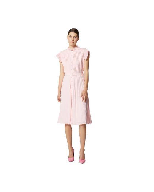 Silvian Heach Midi Dresses in het Pink