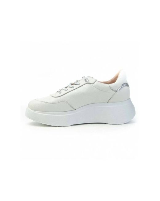 Shoes > sneakers Wonders en coloris White