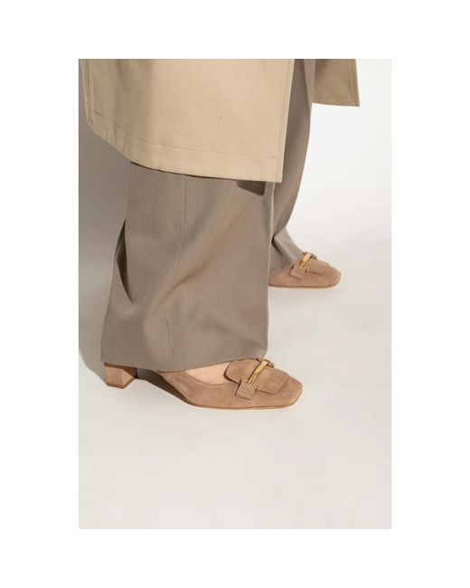 Tod's Brown Pumps