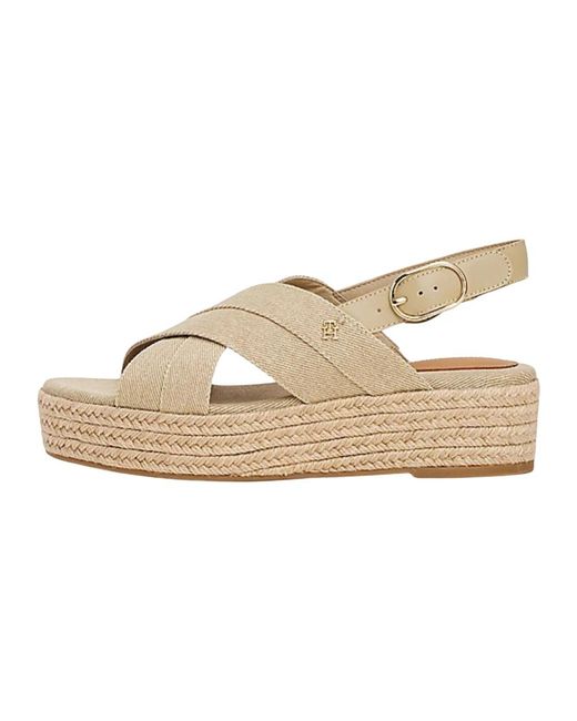 Flat Sandals di Tommy Hilfiger in Natural