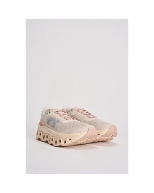 Running Shoes On Shoes de color Pink