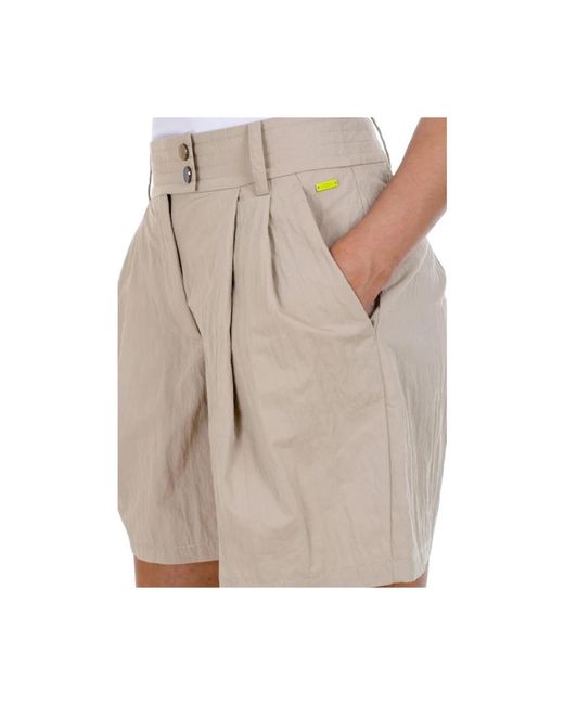 Shorts > short shorts Armani Exchange en coloris Natural