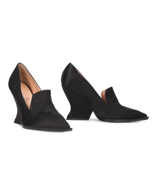 Alberta Ferretti Black Pumps