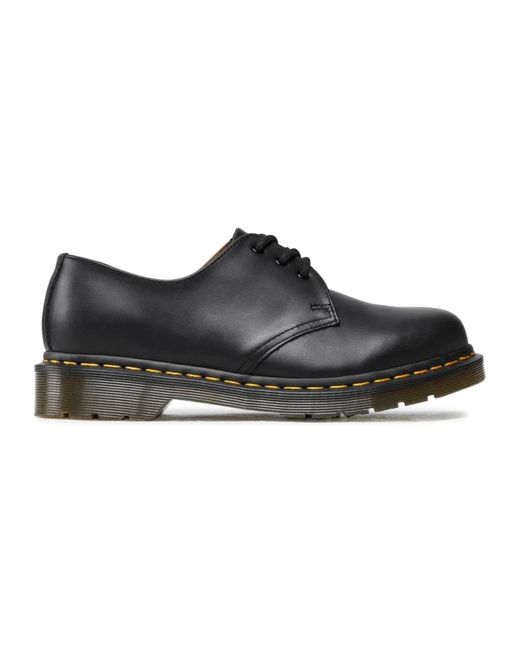 Zapatos formales de nappa negros Dr. Martens de color Black
