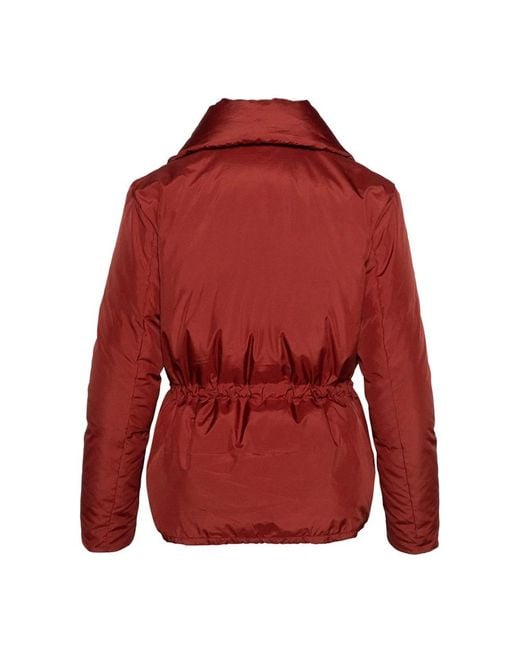 Winter Jackets di Hèst in Red