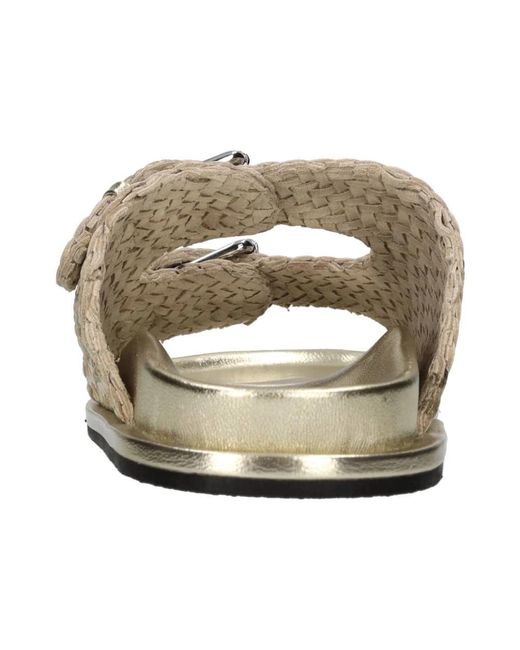 Elena Iachi White Sliders