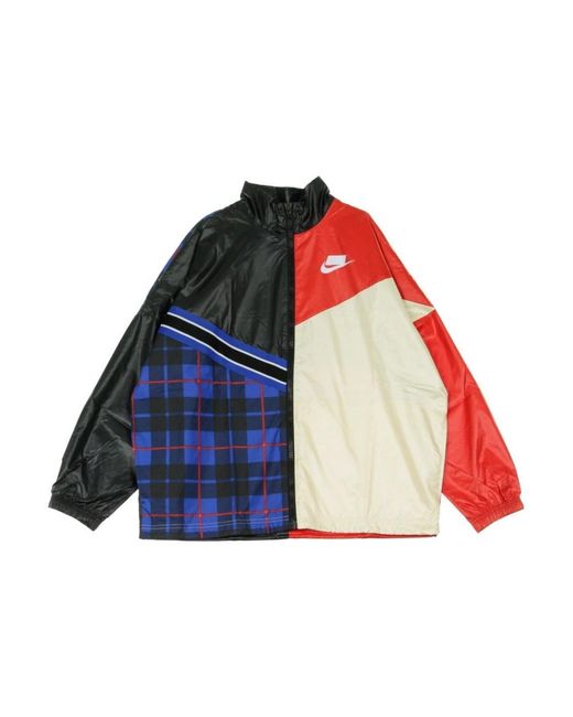 Nike Sport > Outdoor > Jackets > Wind Jackets in het Red