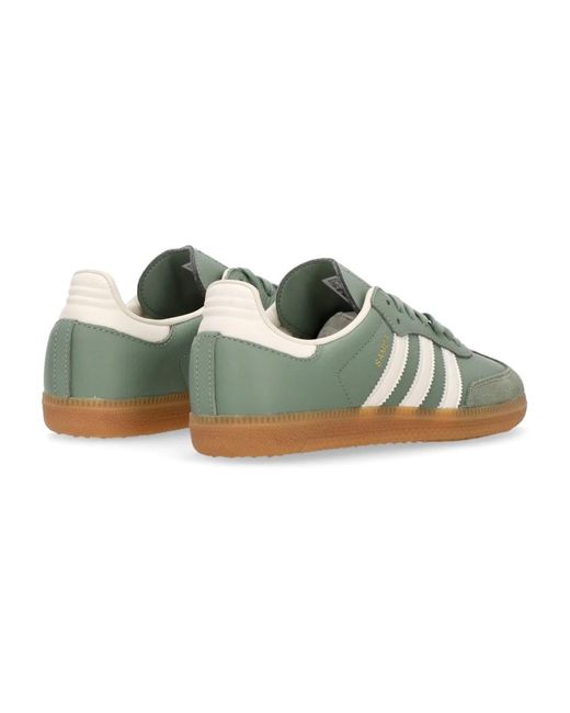 Adidas Green Silbergrüne streetwear sneakers