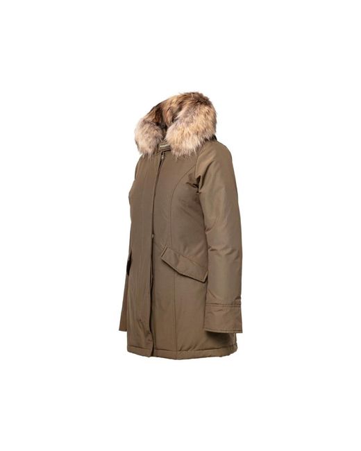 Down Coats Woolrich de color Brown