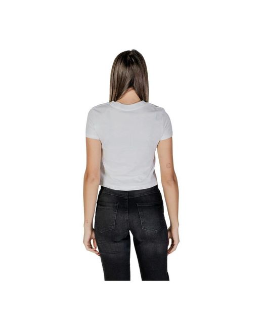 T-Shirts di Calvin Klein in Black