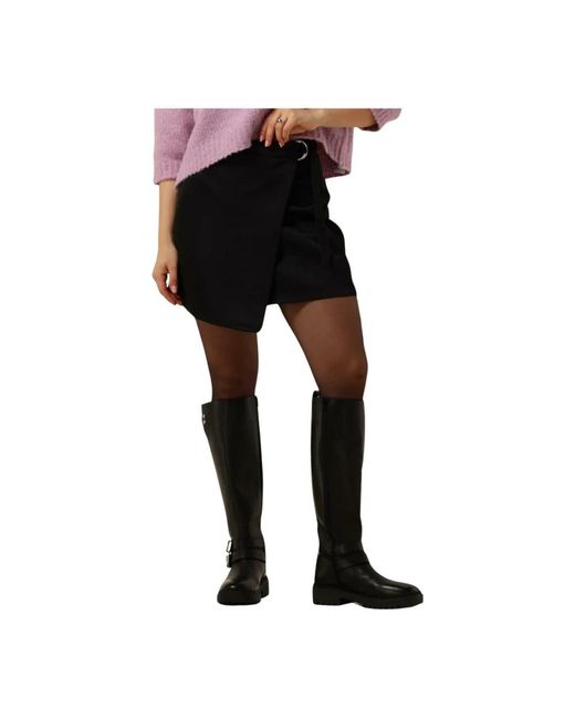 Modström Gavinmd Rok in het Black