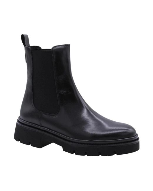 CTWLK Black Chelsea Boots