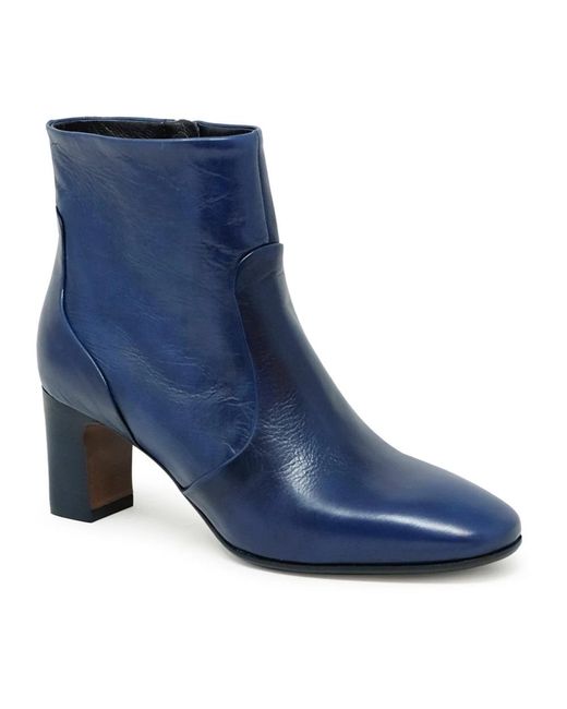 Mara Bini Blue Heeled Boots