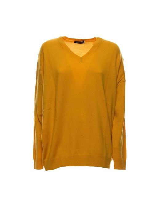 Aragona V-Neck Knitwear in het Yellow