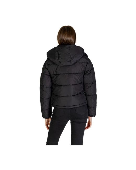 Calvin Klein Black Schwarze Kapuzensteppjacke Für Frauen