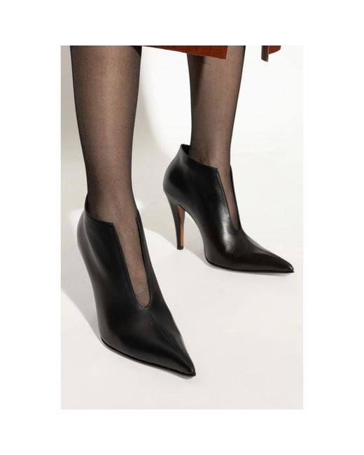 Alexander McQueen Black Pumps