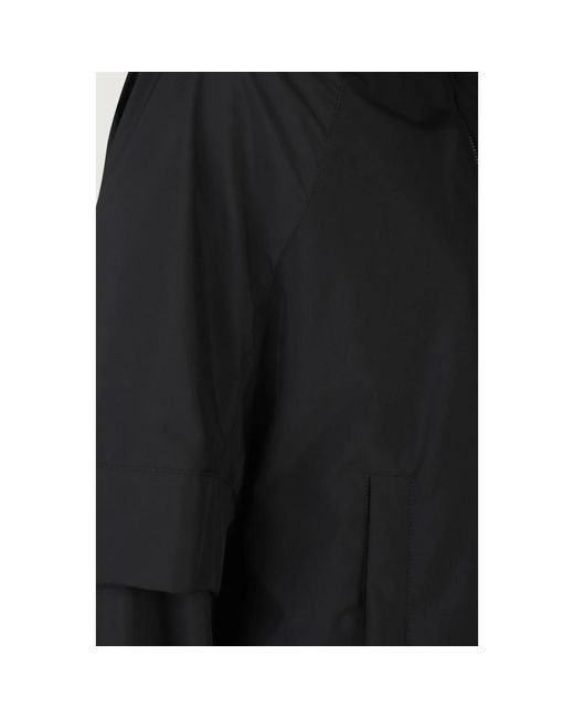 Bomber Jackets Moorer de color Black