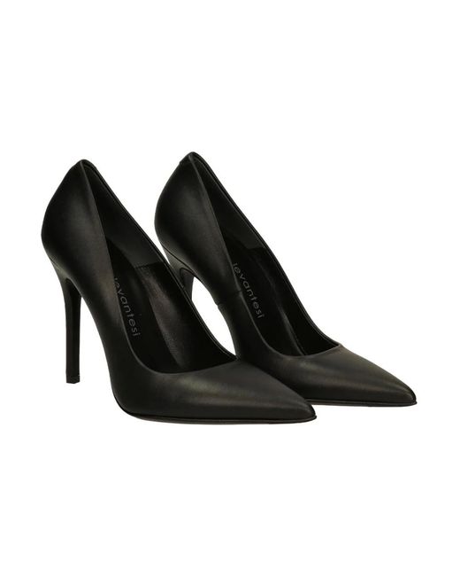 Sergio Levantesi Black Pumps