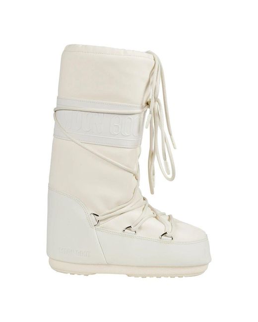 Moon Boot White Winter Boots