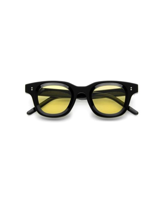 AKILA Black Sunglasses