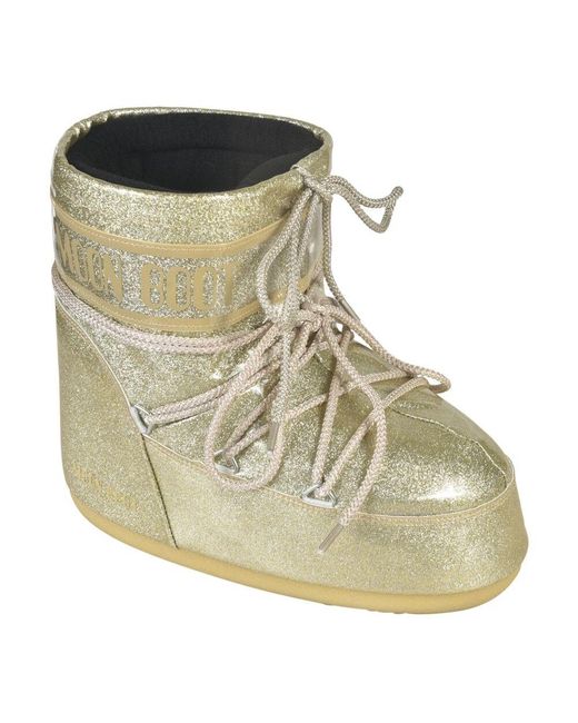 Botas Doradas Para Un Look Elegante, Mujer, Talla Moon Boot de color Metallic