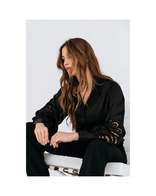 Maicazz Overhemden ,Zwart ,Elegante Zwarte Blouse Voor Vrouwen in het Black