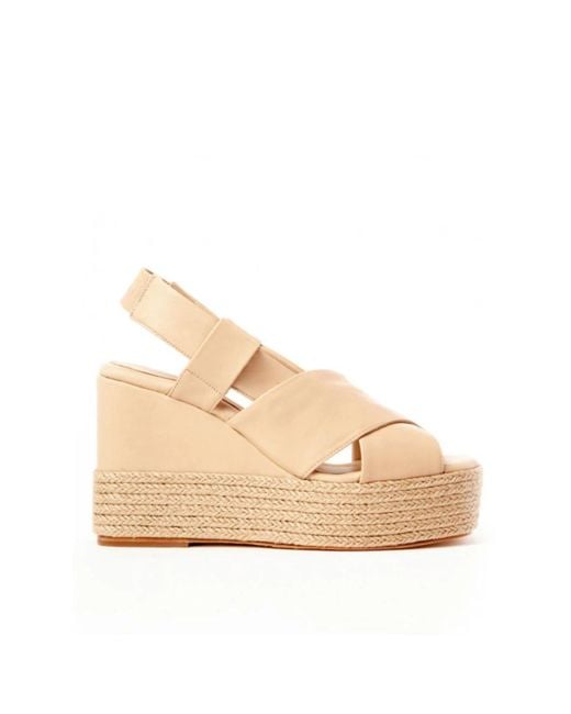 Paloma Barceló Wedges in het Natural