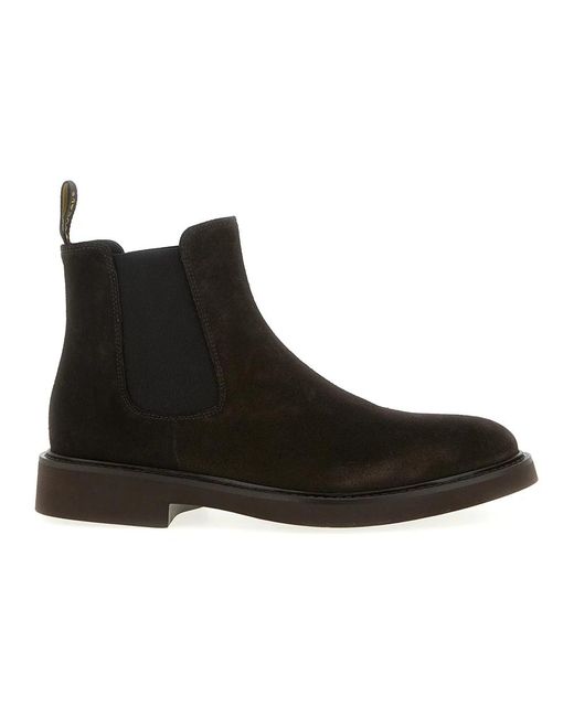 Doucal's Black Chelsea Boots for men