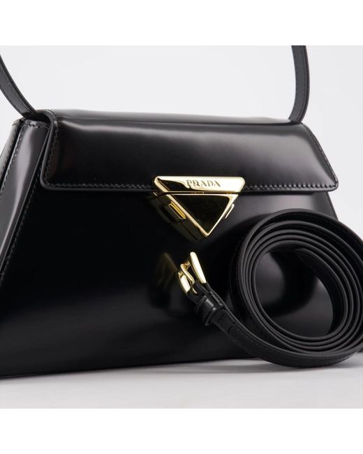 Prada Black Lederhandtasche mit verstellbarem riemen und klappverschluss