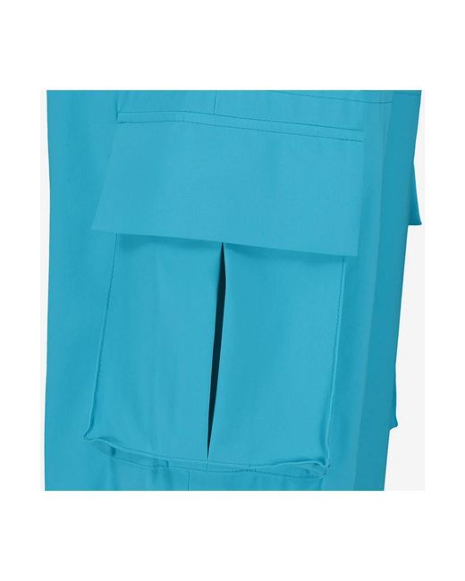 Jane Lushka Blue Cargo pants trend | hellblau