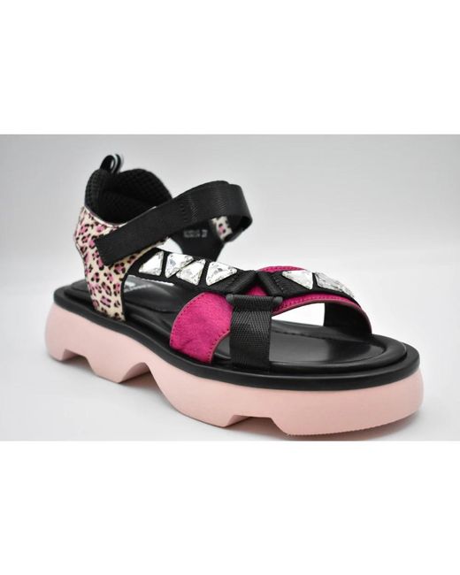 Jeannot Black Flat Sandals