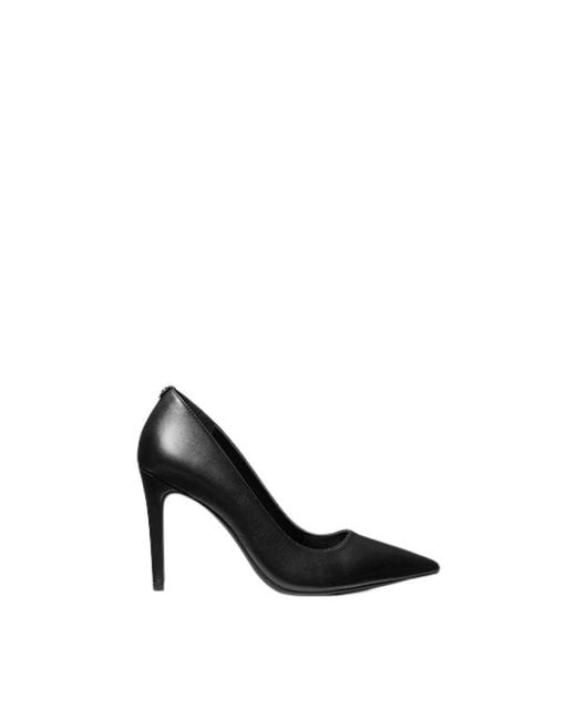 Michael Kors Black Pumps