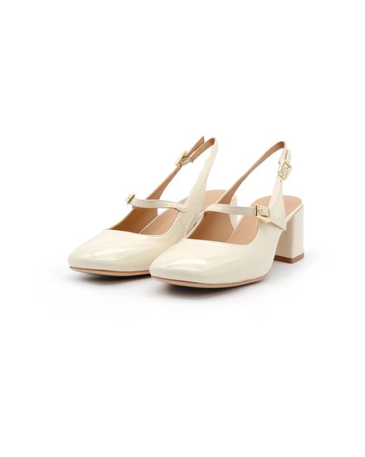 Bruno Premi White Pumps