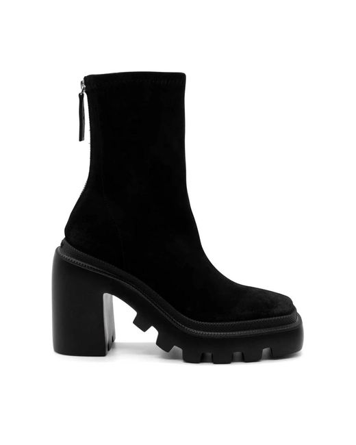 Shoes > boots > heeled boots Vic Matié en coloris Black