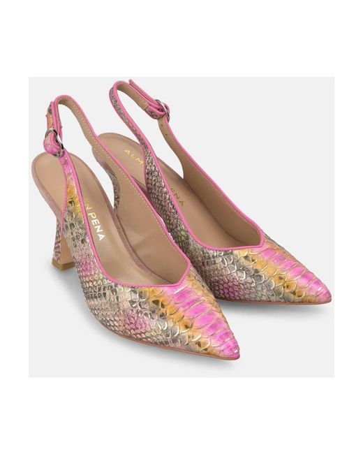 Alma En Pena. Pink Pumps