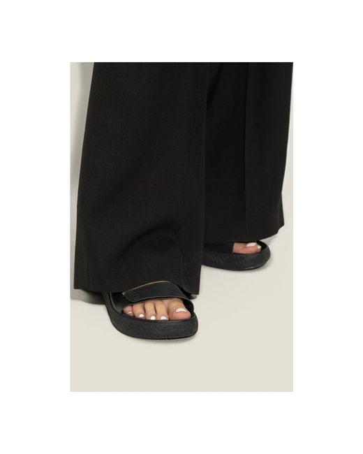 Veja Black Sliders