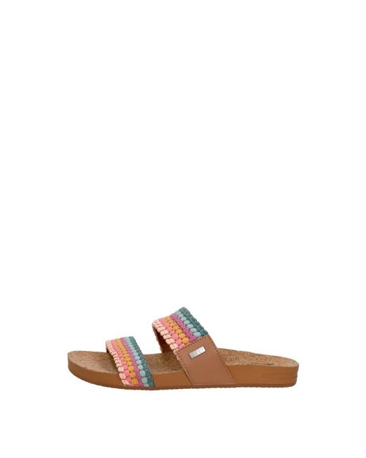 Reef Brown Cushion Vista