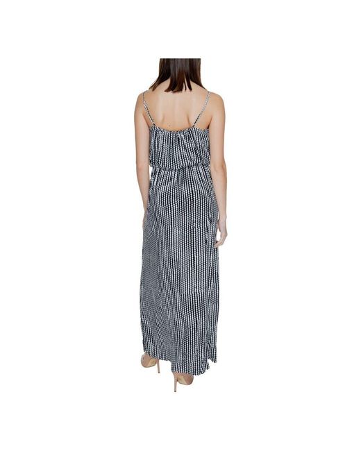 Maxi Dresses di ONLY in Gray