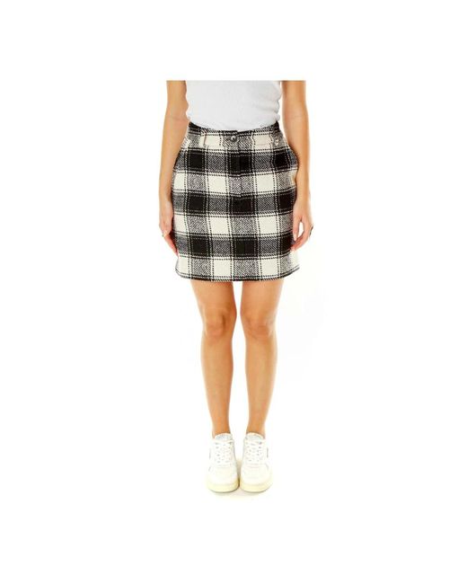 Short Skirts Essentiel Antwerp de color Black