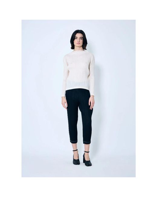 Issey Miyake Blue Geknitterte kurze hose