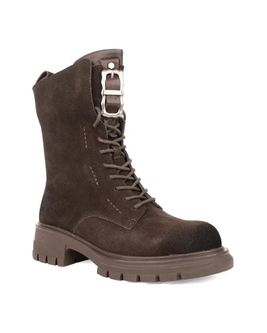 Linda Baumann Brown Lace-Up Boots